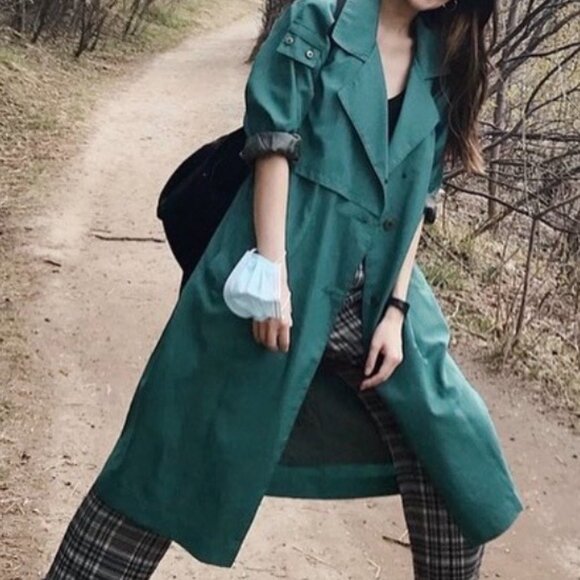 Vintage dropped shoulder trench coat in green - Picture 11 of 11